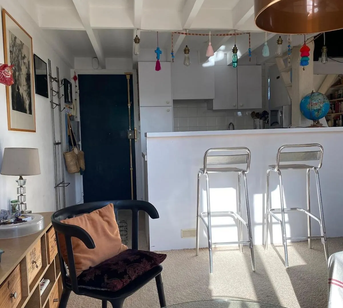 Apartment Next To Place Des Vosges Paris France