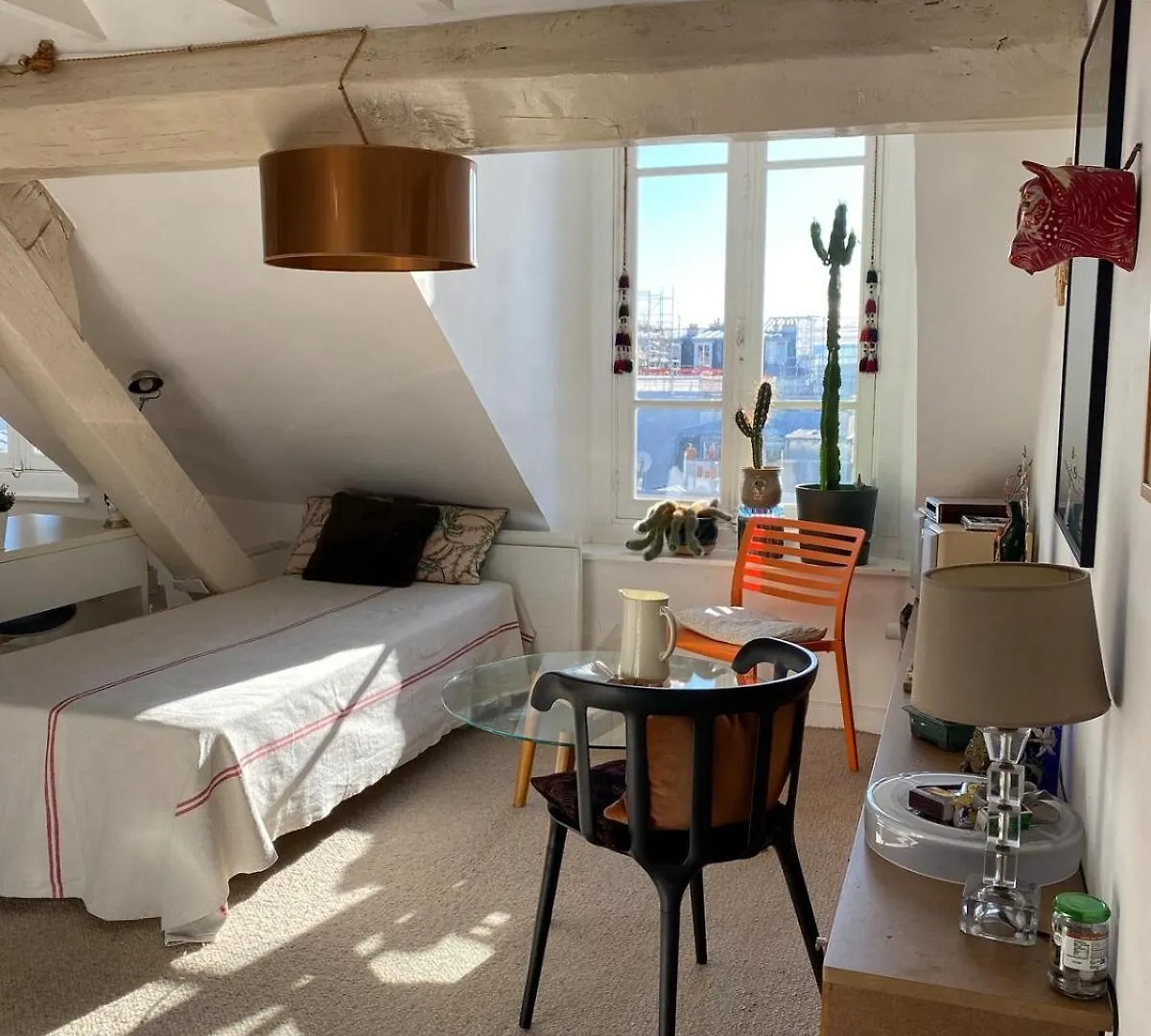 Apartment Next To Place Des Vosges Paris