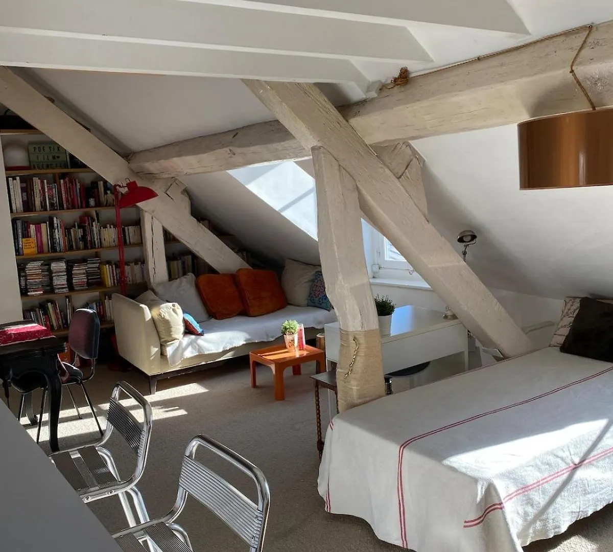 Apartment Next To Place Des Vosges Paris